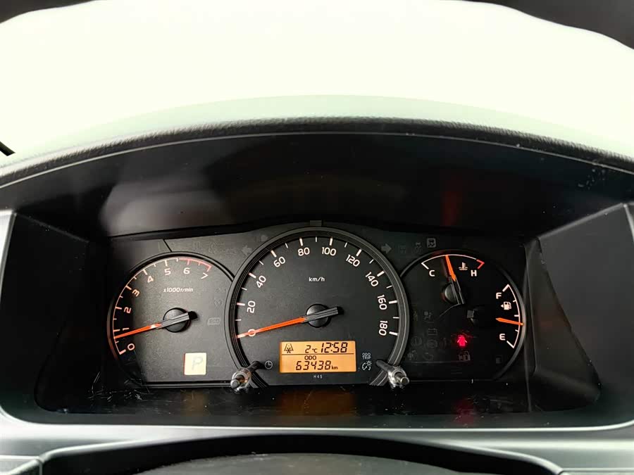 Toyota Hiace 2017 immagine di auto #13