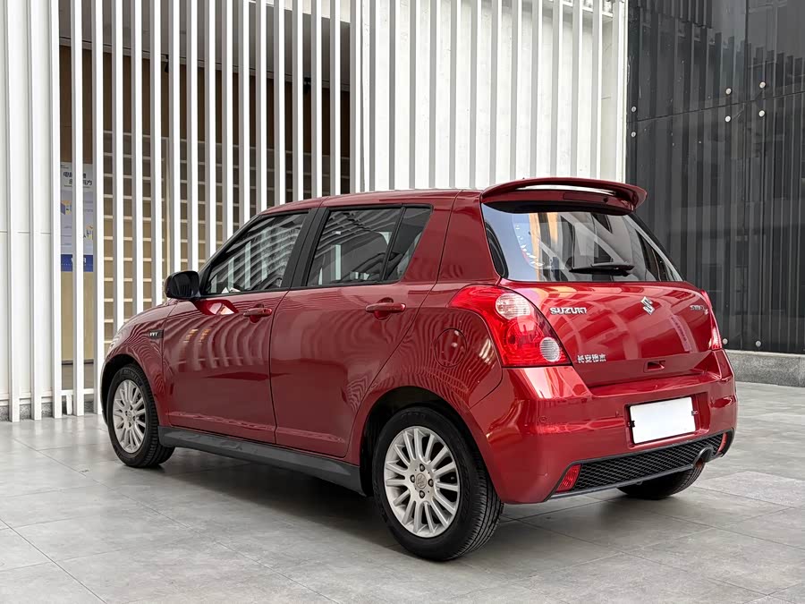 Suzuki Swift 2011 #13 Suzuki Swift 2011 car image #13
