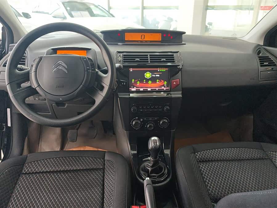 Citroen C-Quatre 2013 car image #13