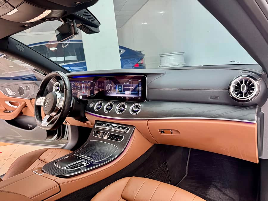 Mercedes-Benz E Class (Imported) 2020 immagine di auto #13