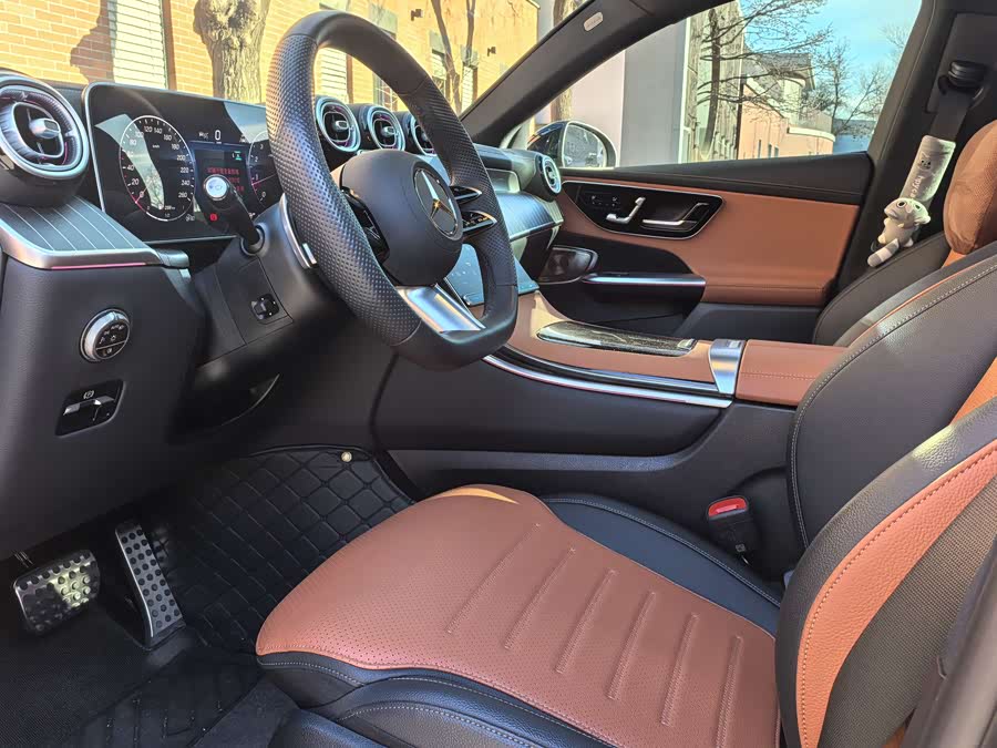 Mercedes-Benz GLC Coupe 2025 car image #13