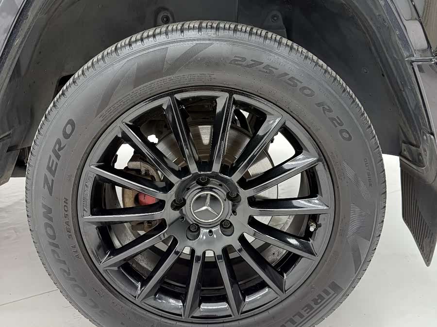 Mercedes-Benz G Class 2020 immagine di auto #13