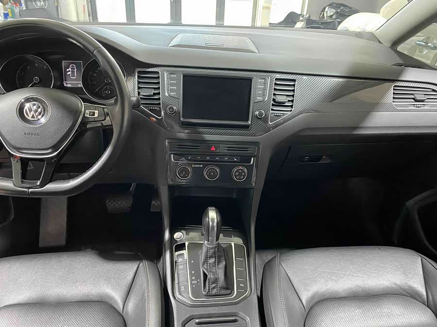 大众 高尔夫·嘉旅 2017 汽车图片 #13