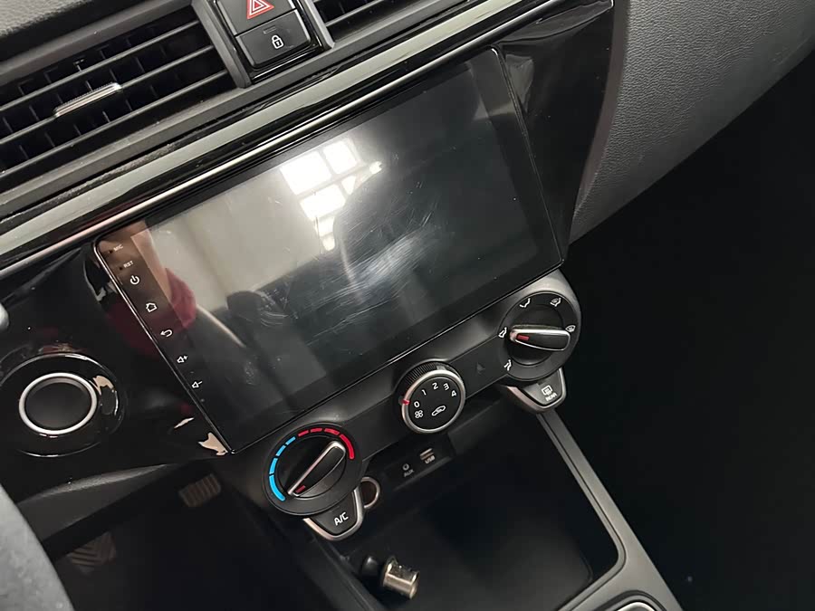 Kia 2018 #13 Kia 2018 car image #13