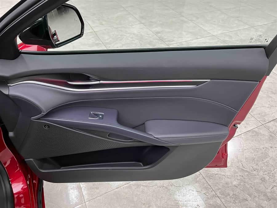 Ford Mondeo 2024 car image #13