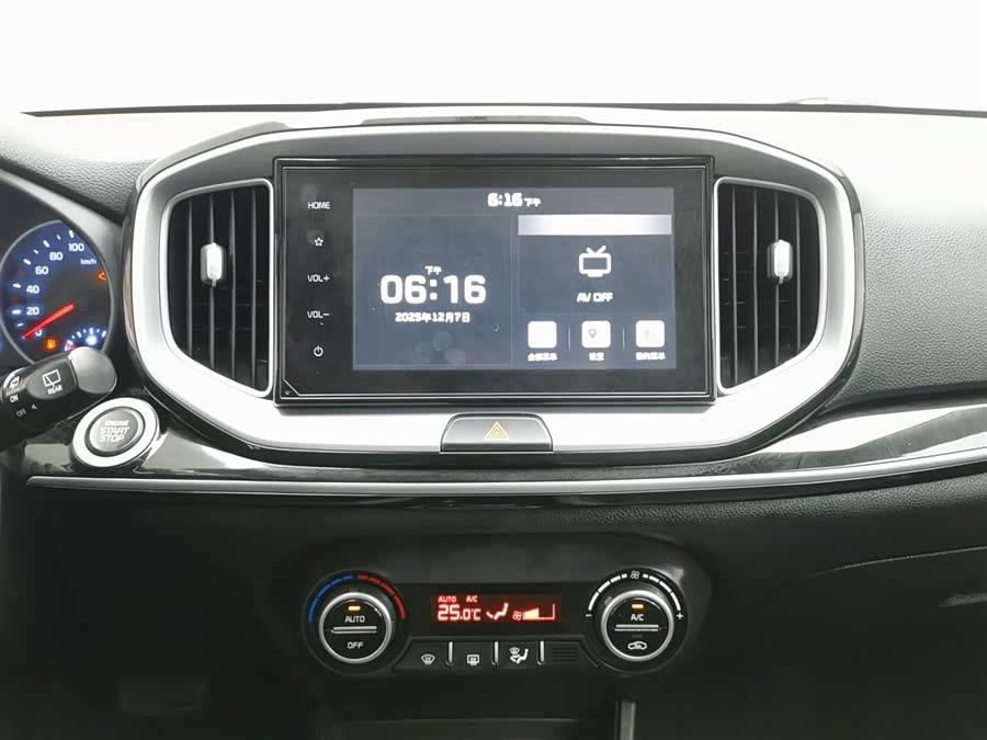 Kia KX1 2019 immagine di auto #13