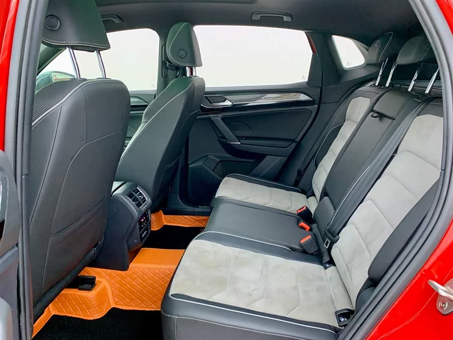 Volkswagen Tayron X 2020 car image #13