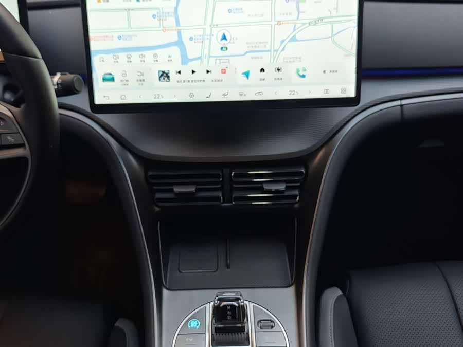 BYD Sea Lion 05 DM-i 2025 car image #13