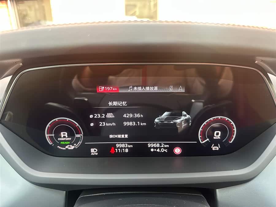 Audi e-tron GT 2024 صورة سيارة #13