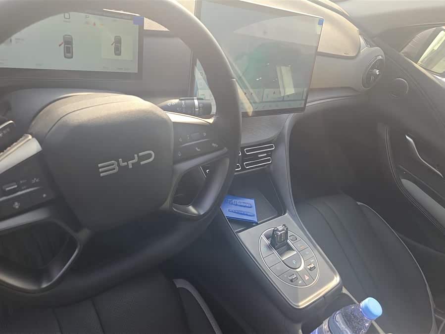 BYD Sea Lion 05 DM-i 2025 car image #13