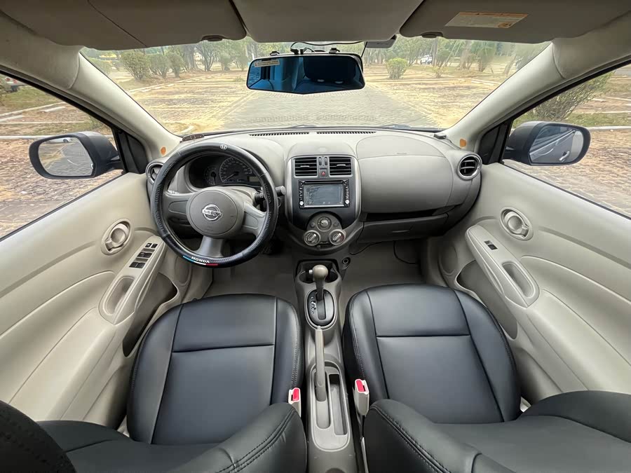 Nissan Sunny 2012 #13 Nissan Sunny 2012 car image #13