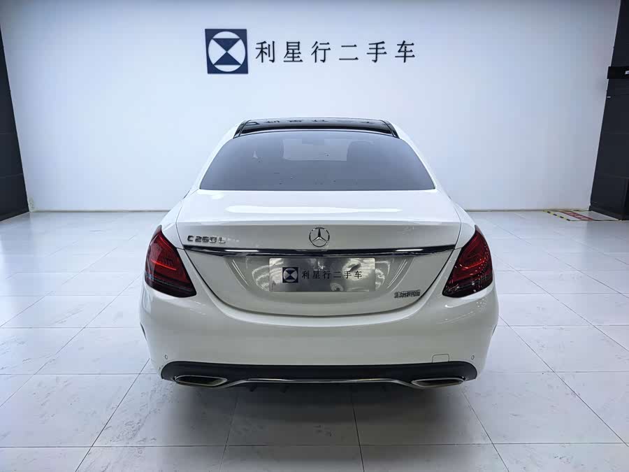 Mercedes-Benz C Class 2019 car image #13
