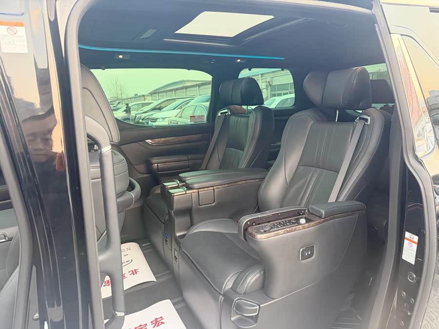 丰田 埃尔法 2022 汽车图片 #13