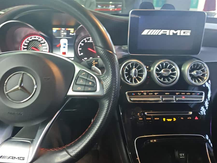 Mercedes-Benz GLC Coupe AMG 2018 #13 Mercedes-Benz GLC Coupe AMG 2018 car image #13