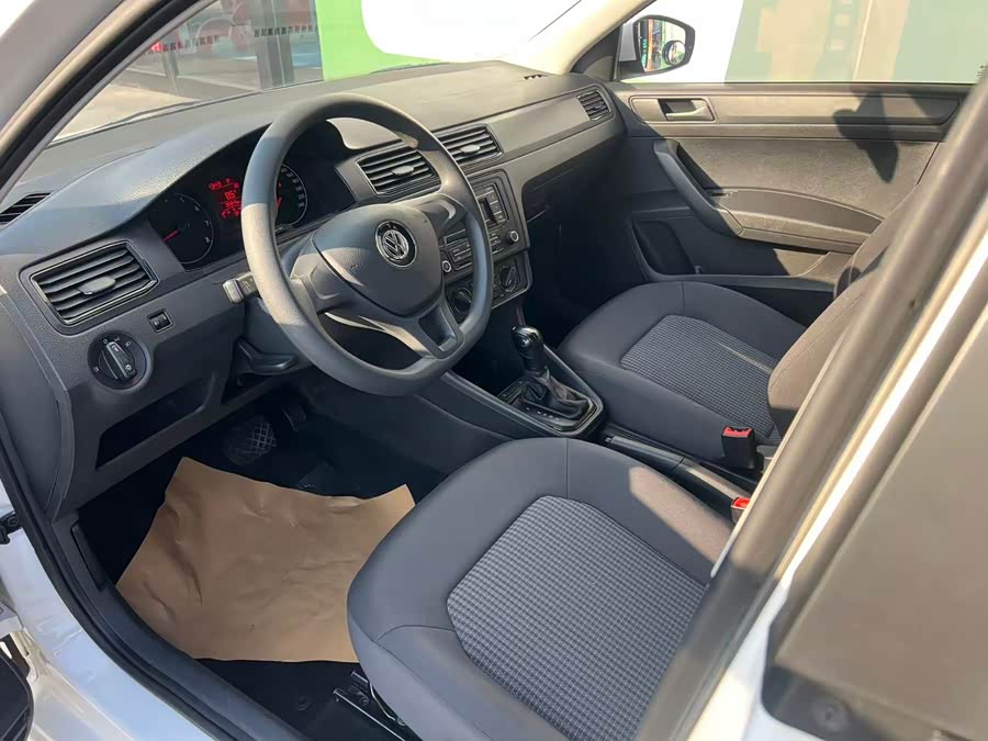 Volkswagen Santana 2021 car image #13