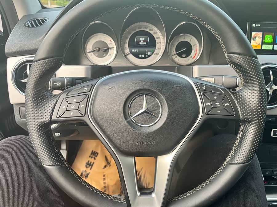 Mercedes-Benz GLK Class 2014 car image #13