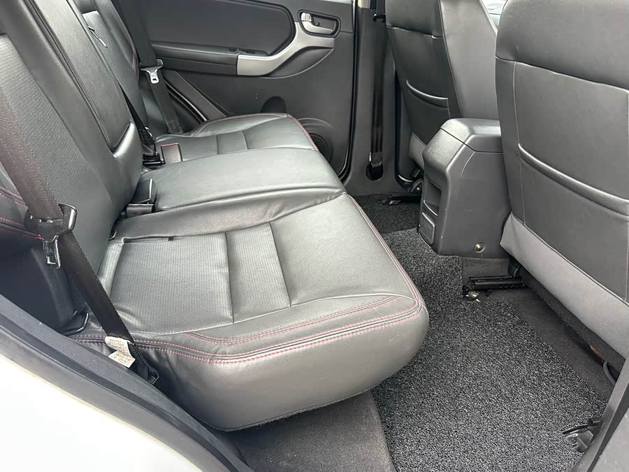 奇瑞 瑞虎3 2014 汽车图片 #13