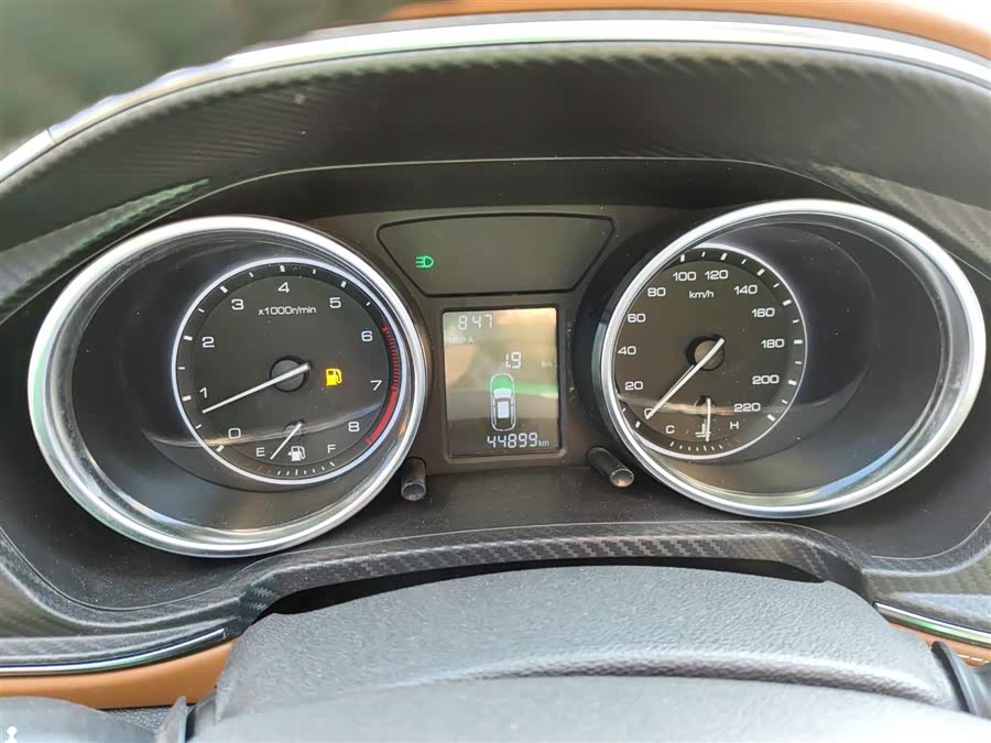 众泰 众泰T300 2018 汽车图片 #13