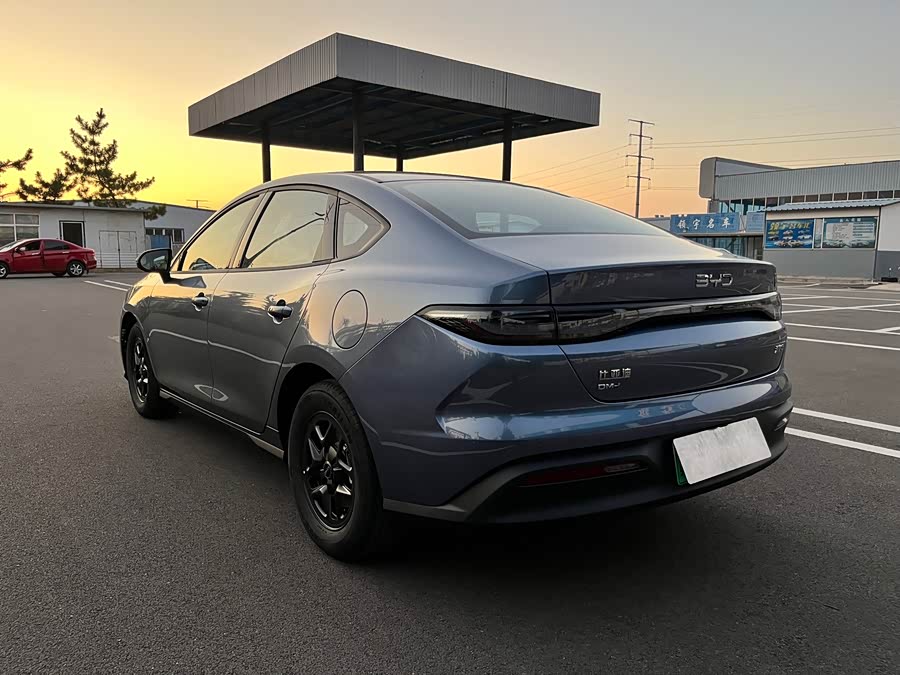 BYD Seal 05 DM-i 2025 car image #13