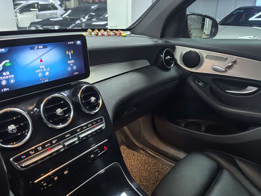 Mercedes-Benz GLC Coupe 2022 #13 Mercedes-Benz GLC Coupe 2022 car image #13