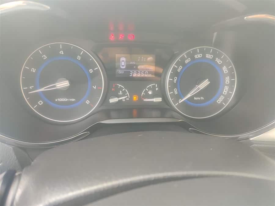 Changan Alsvin V7 2015 car image #13