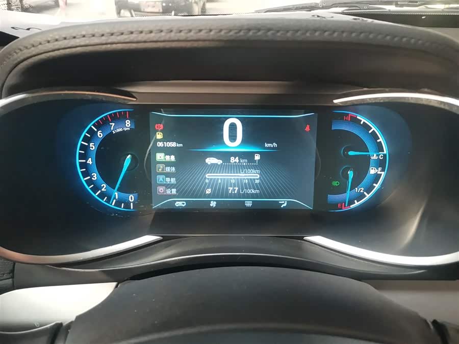 Kaiyi X3 2017 #13 Kaiyi X3 2017 car image #13