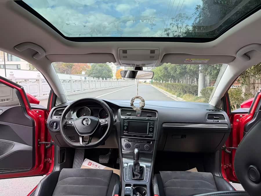 Volkswagen Golf 2018 #13 Volkswagen Golf 2018 car image #13