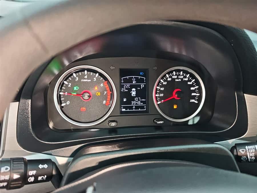 Forthing T5 2024 #13 Forthing T5 2024 immagine di auto #13