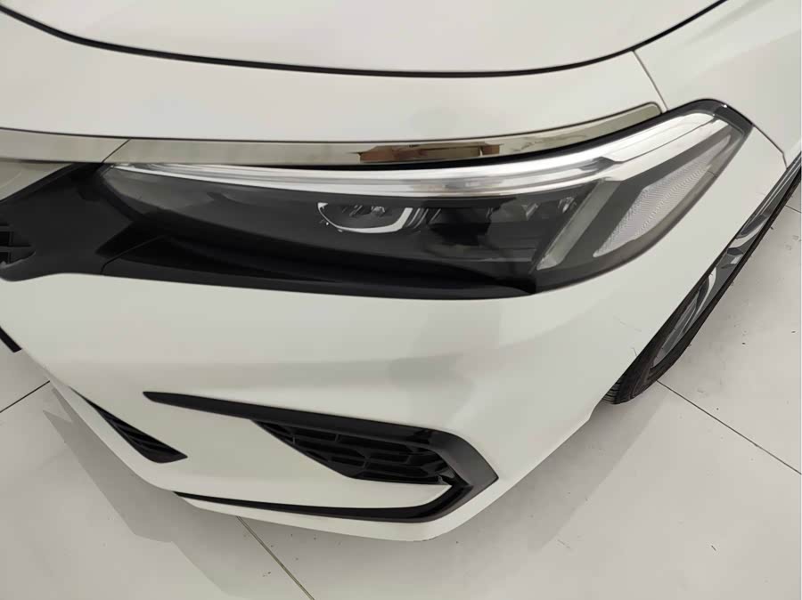 Honda Civic 2023 car image #13