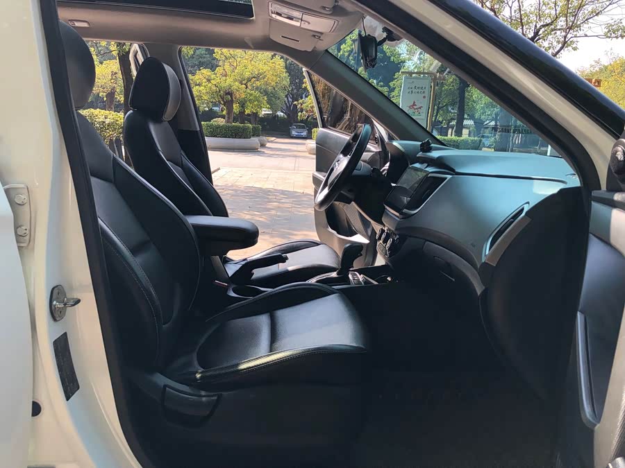 Hyundai ix25 2017 car image #13