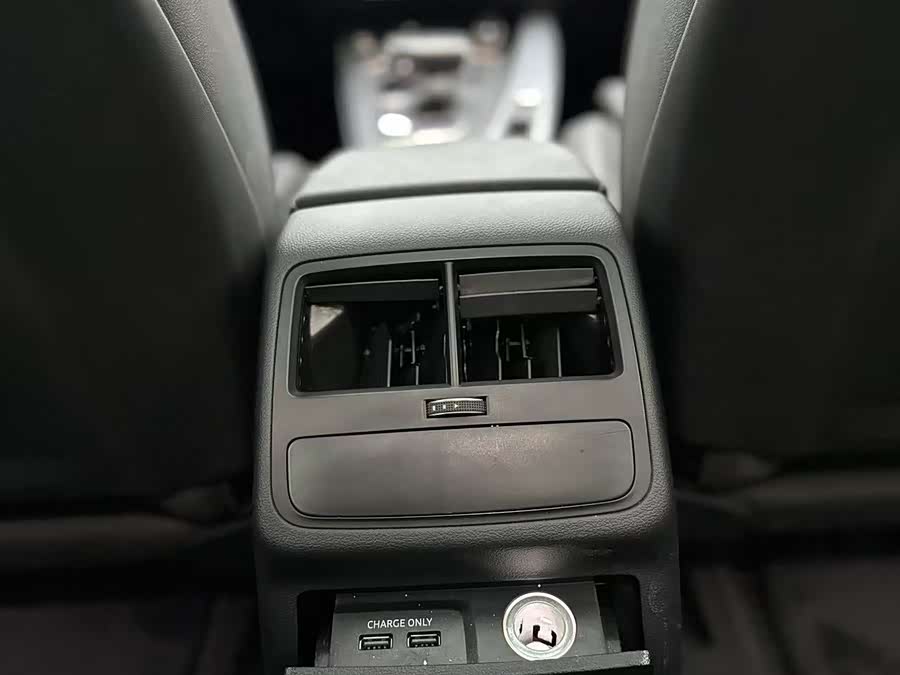 奥迪 奥迪A4L 2021 汽车图片 #13