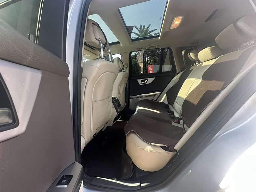 Mercedes-Benz GLK Class 2015 immagine di auto #13