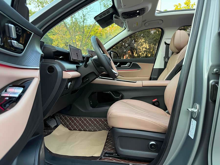 Chery Tiggo8L 2024 car image #13