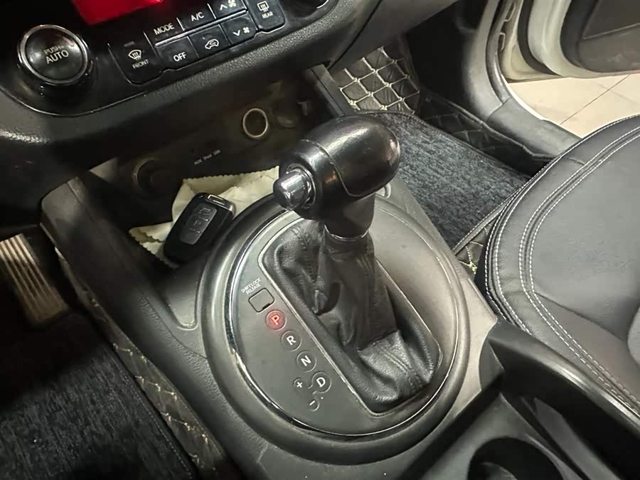 Kia Sportage R 2014 car image #13