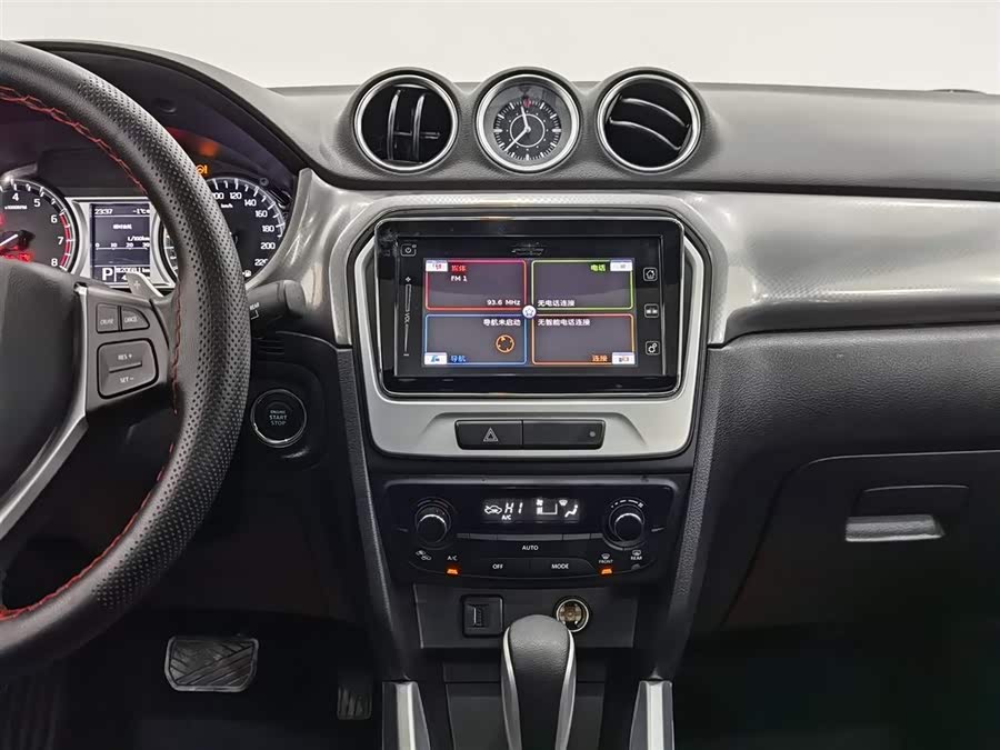 Soueast Vitara 2017 car image #13