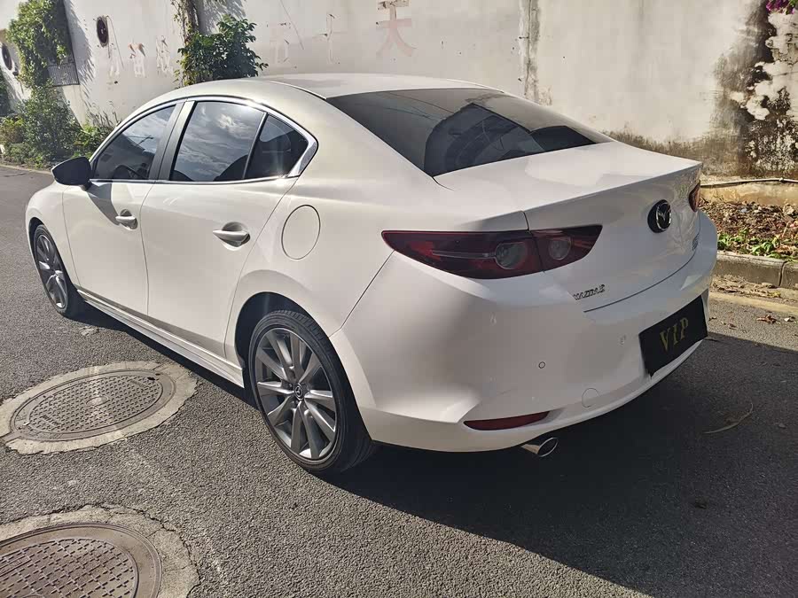 Mazda 3 Axela 2021 immagine di auto #13