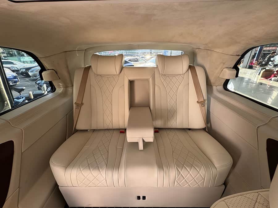 Mercedes-Benz Vito 2018 immagine di auto #13