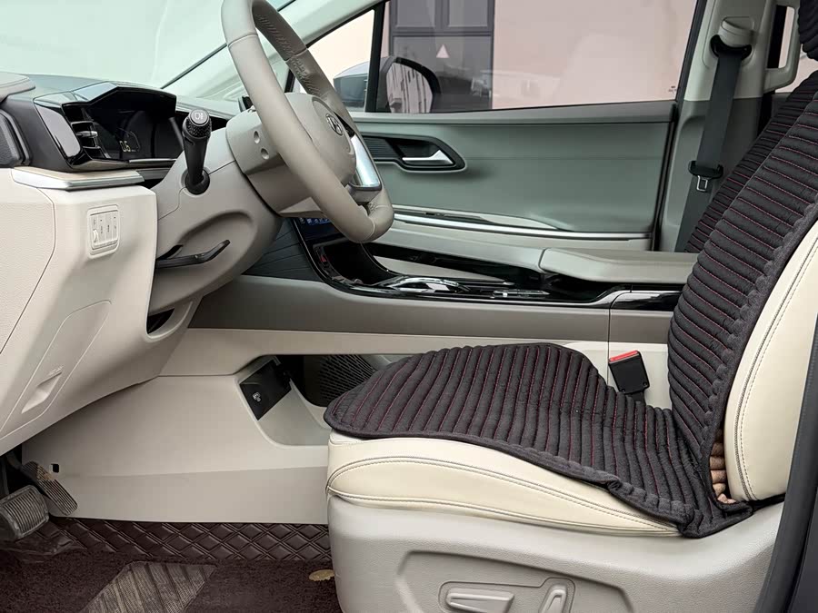 Hyundai Custo 2023 #13 Hyundai Custo 2023 car image #13