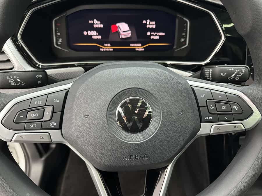 Volkswagen Tacqua 2022 car image #13