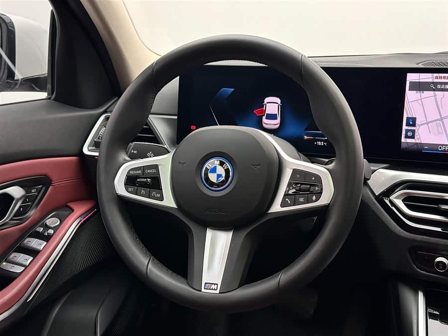 BMW i3 2023 car image #13