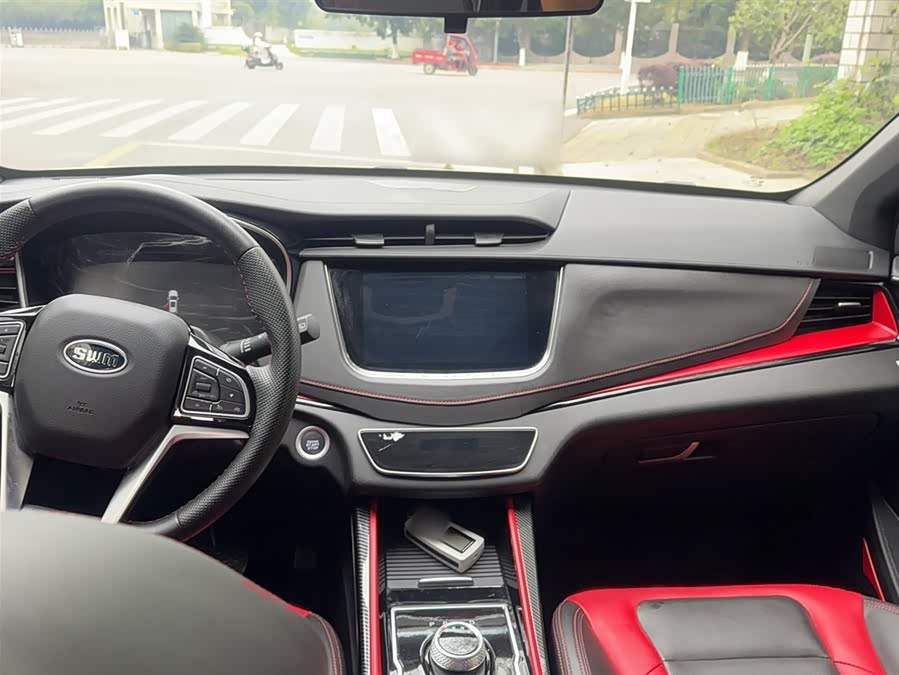 SWM G01FF 2024 #13 SWM G01FF 2024 car image #13