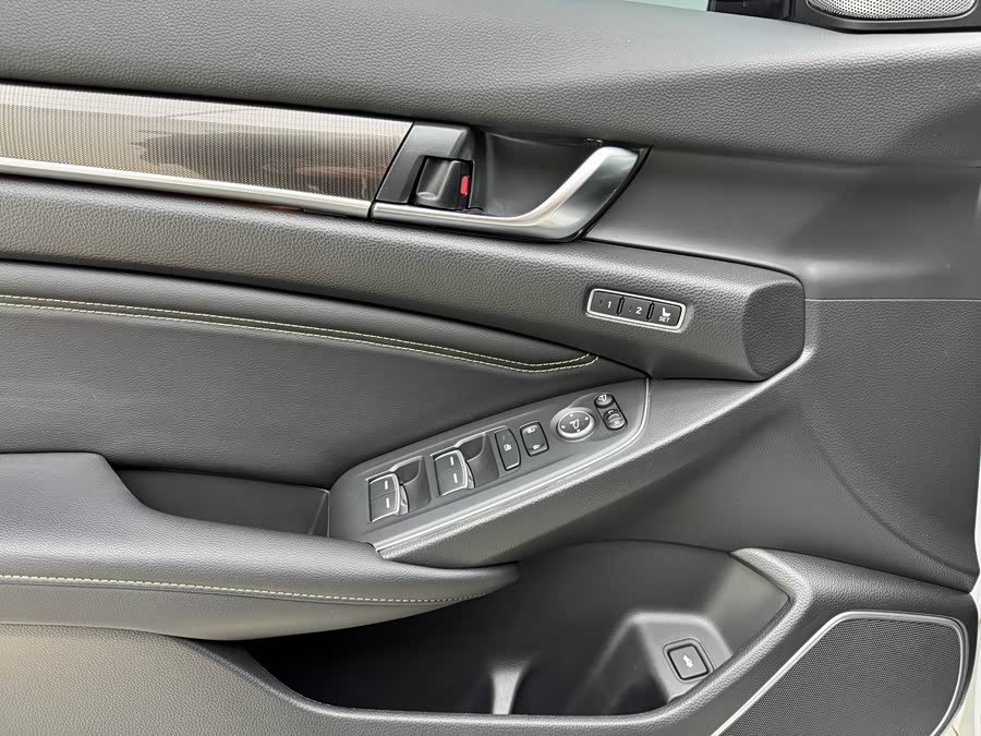 Honda Accord 2023 #13 Honda Accord 2023 car image #13