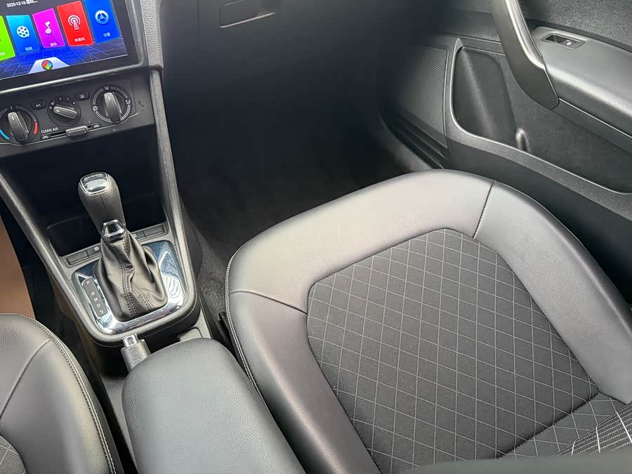 Skoda Rapid 2019 #13 Skoda Rapid 2019 car image #13