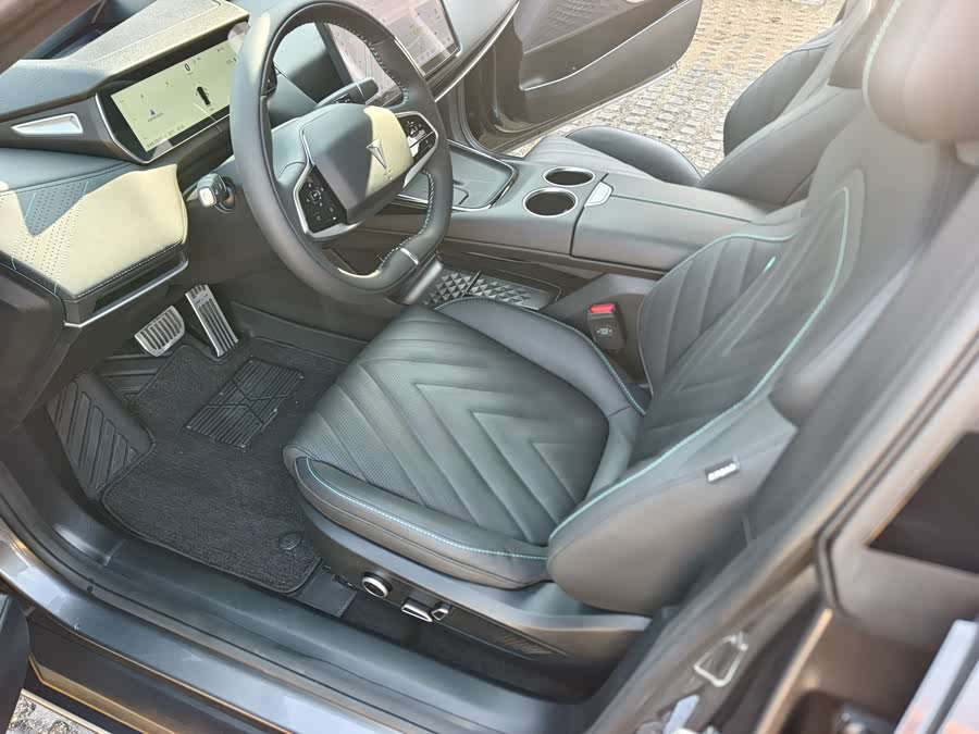 Deepal SL03 2024 #13 Deepal SL03 2024 car image #13