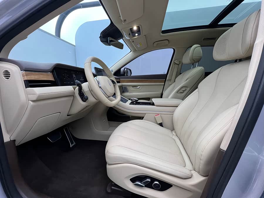 2024 immagine di auto #13
