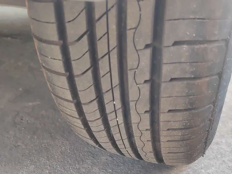 GEELY Emgrand Classic 2018 car image #13