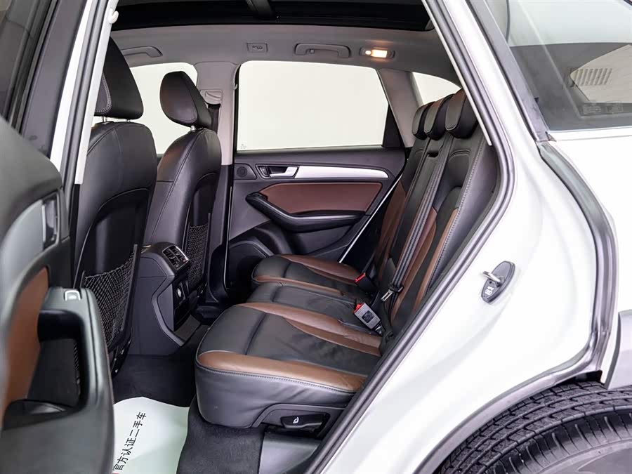 Audi Q5 2017 car image #13