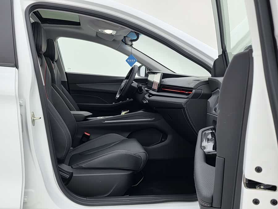 GEELY Binray 2024 car image #13