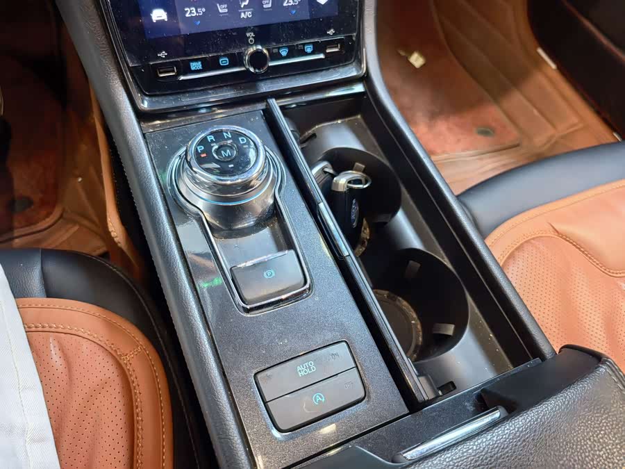 Ford Taurus 2019 #13 Ford Taurus 2019 car image #13