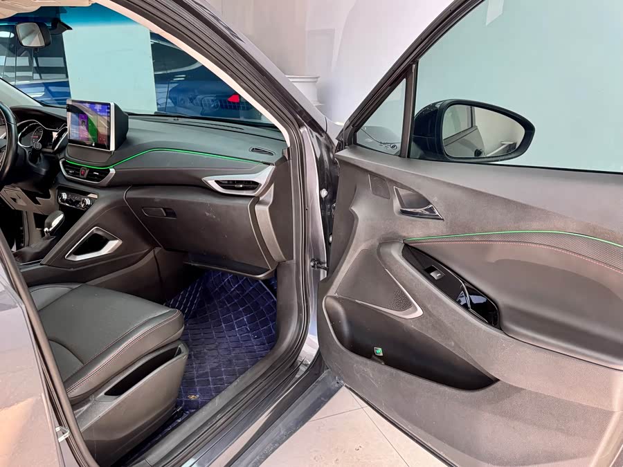 Chevrolet Orlando 2023 #13 Chevrolet Orlando 2023 car image #13